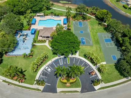 $1,075,000 | 1162 Fairfield Meadows Drive, Fort Lauderdale, FL 33327