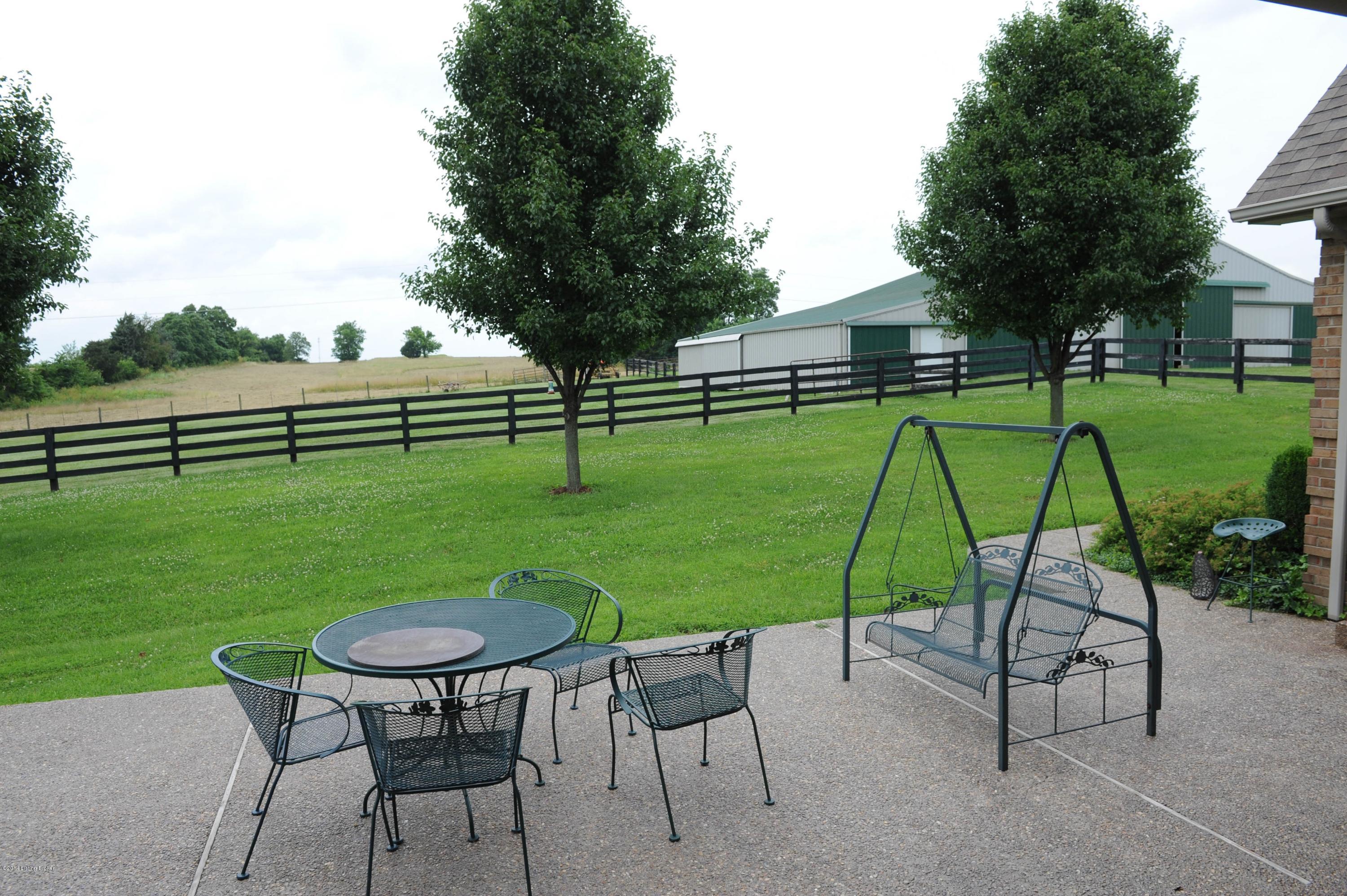3840 Bloomfield Road Bardstown, KY 40004 - Photo 17 of 37 PATIO