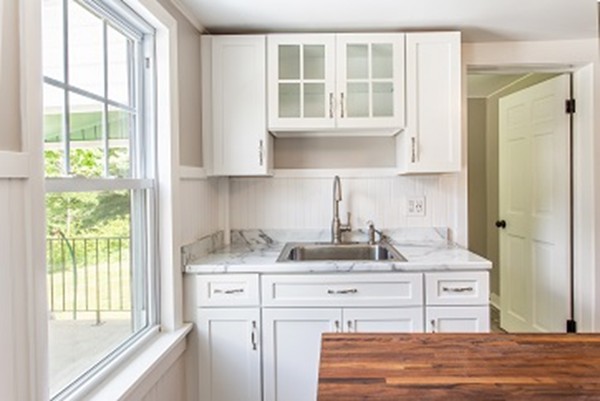 90 Saundersdale Road Charlton, MA 01507 - Photo 9 of 30
