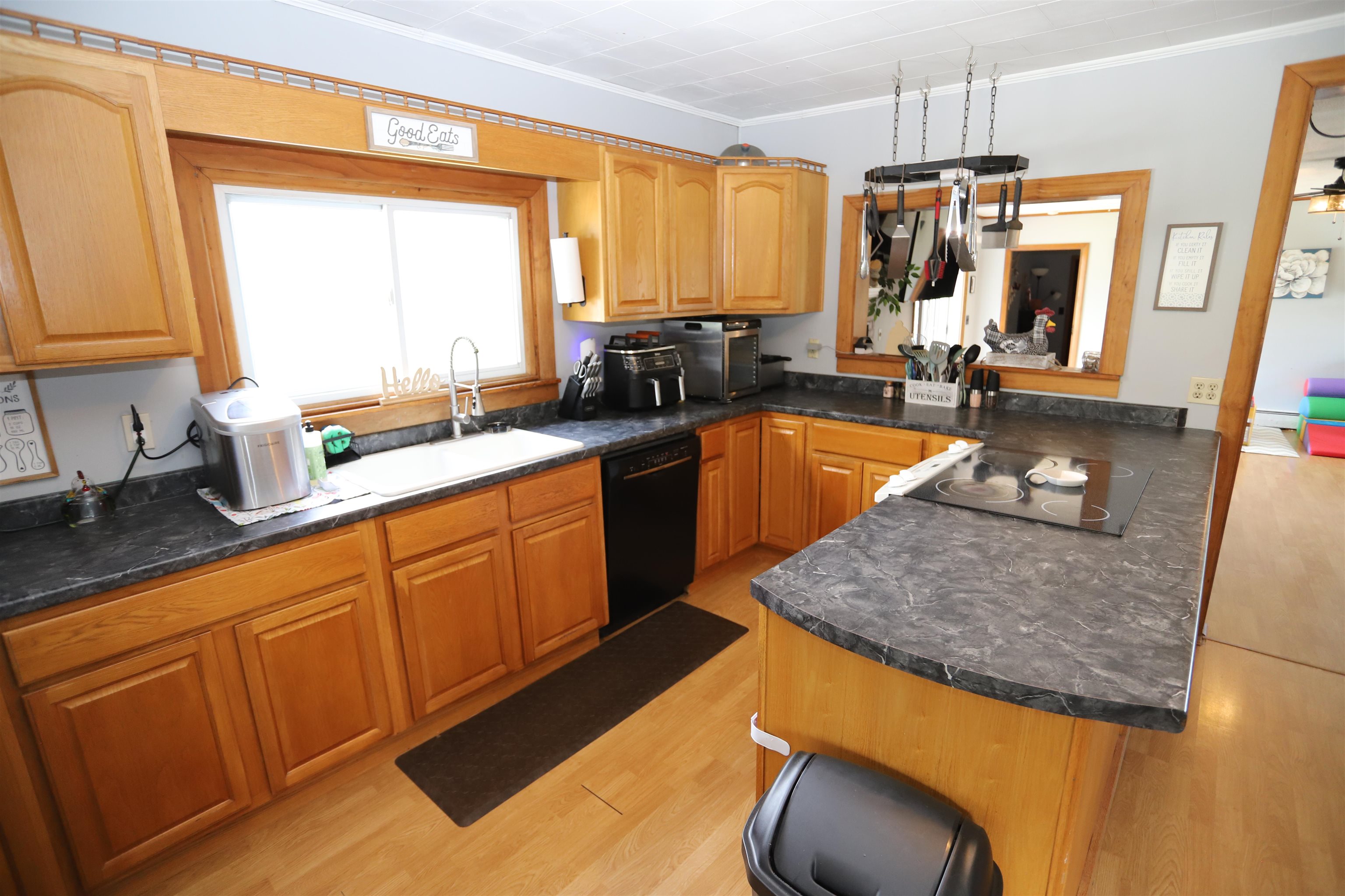 94 Orchard Street Newport, VT 05855 - Photo 15 of 34