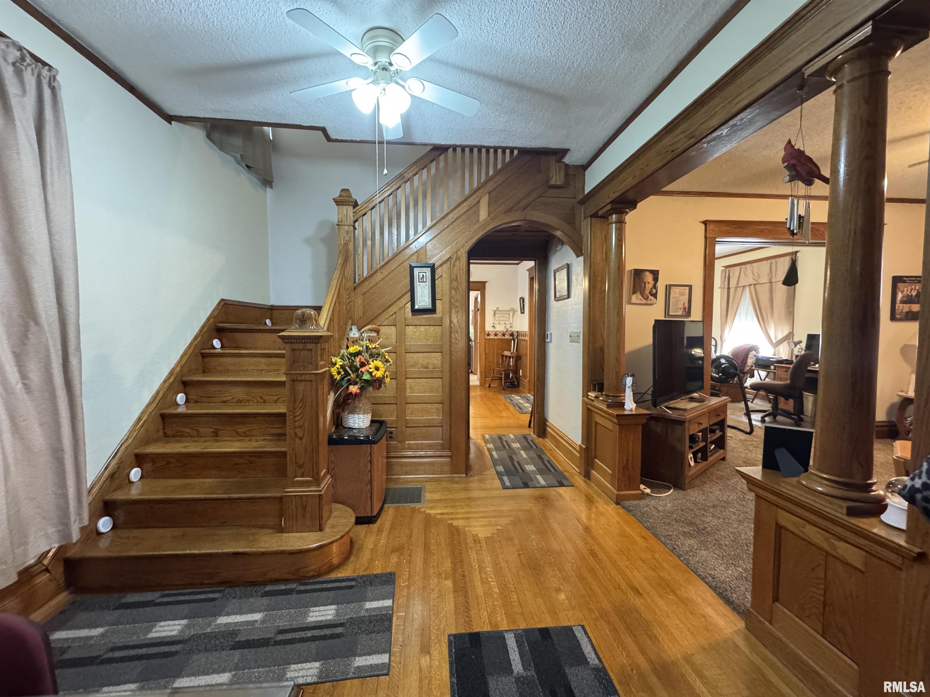 337 West Chestnut Street Oneida, IL 61467 - Photo 15 of 62