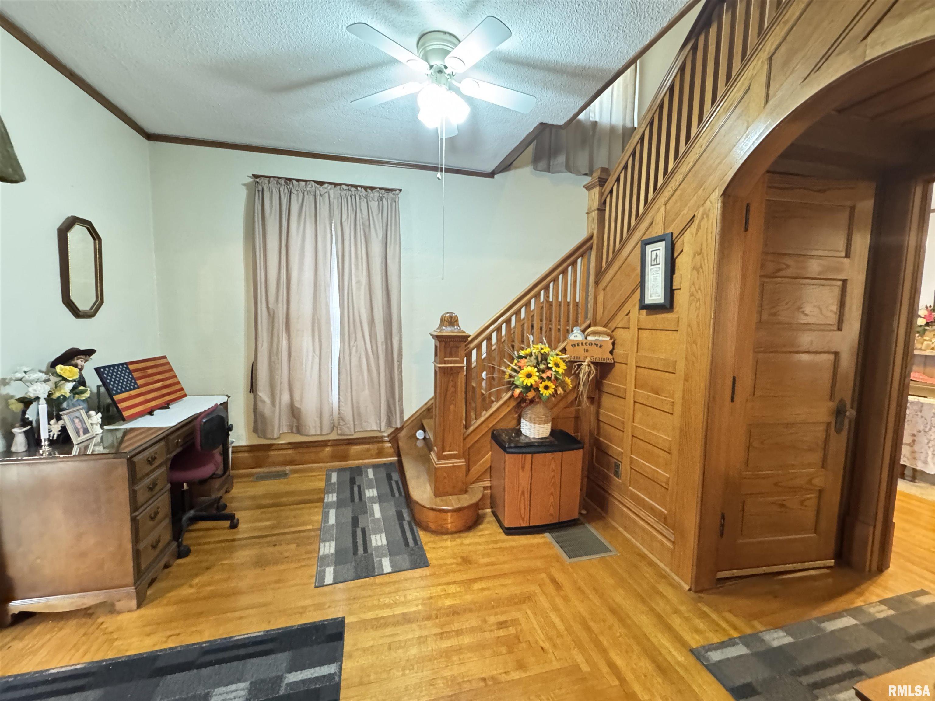 337 West Chestnut Street Oneida, IL 61467 - Photo 16 of 62