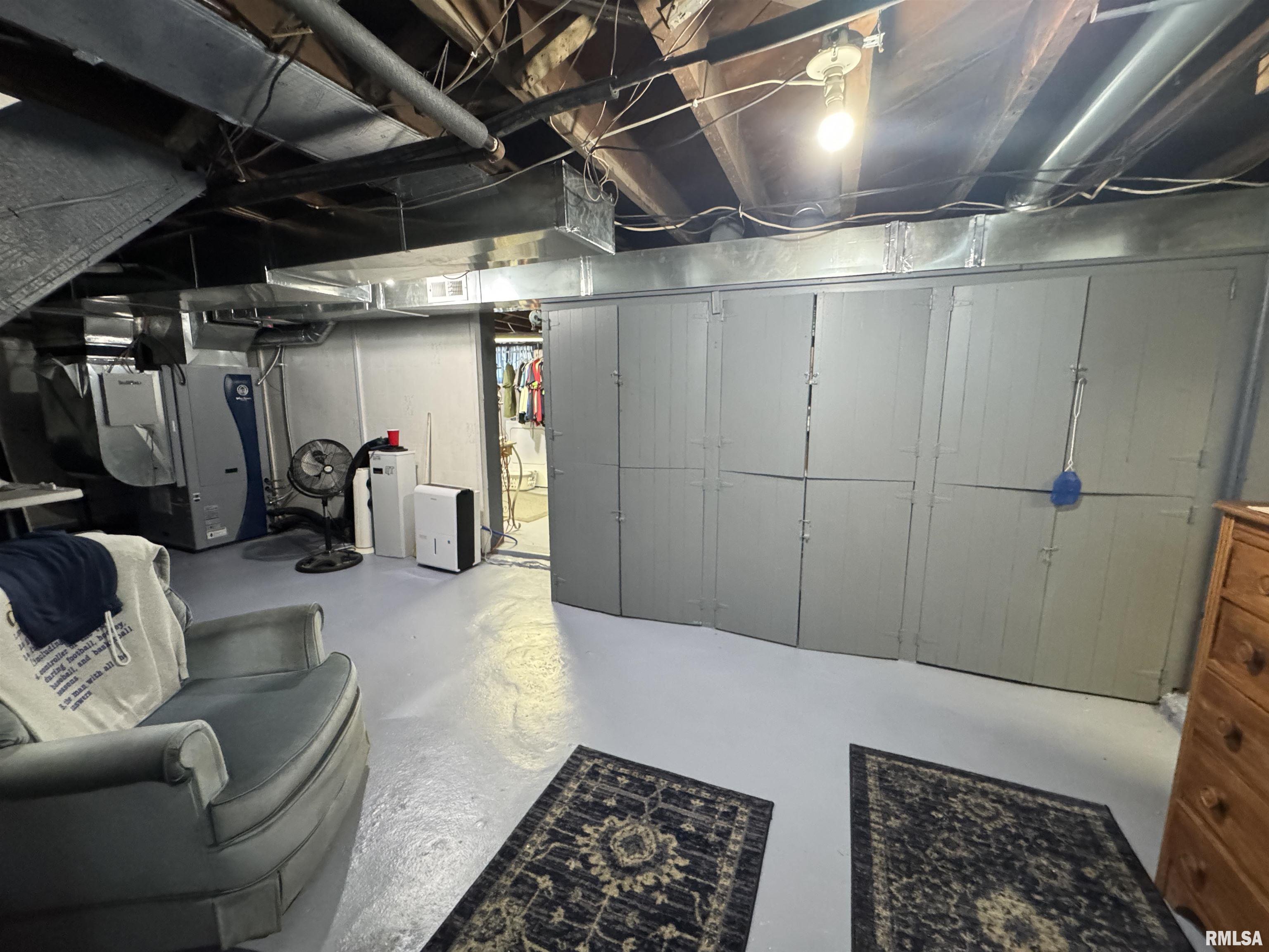 337 West Chestnut Street Oneida, IL 61467 - Photo 55 of 62