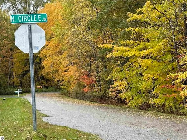 $10,500 | Lot #6 North N Circle, Farwell, MI 48622