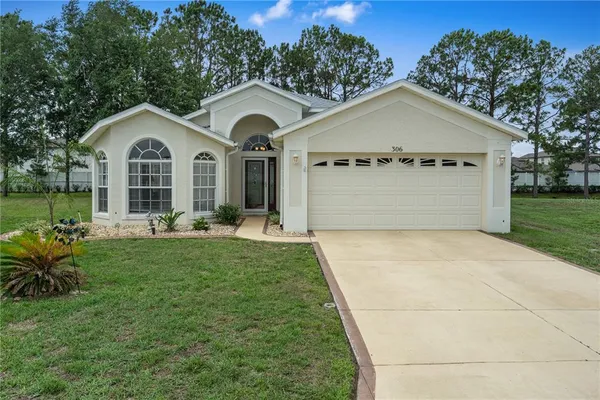 $325,000 | 306 Barrington Court, Spring Hill, FL 34609