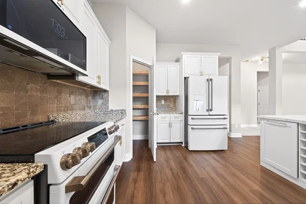 $449,000 | 27 Bradley Drive, Fort Mitchell, AL 36856