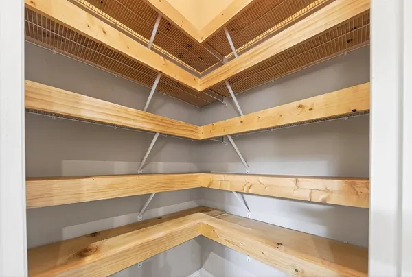 $449,000 | 27 Bradley Drive, Fort Mitchell, AL 36856