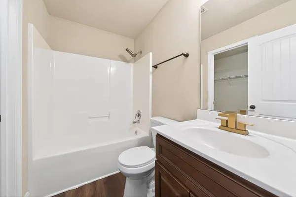 $449,000 | 27 Bradley Drive, Fort Mitchell, AL 36856