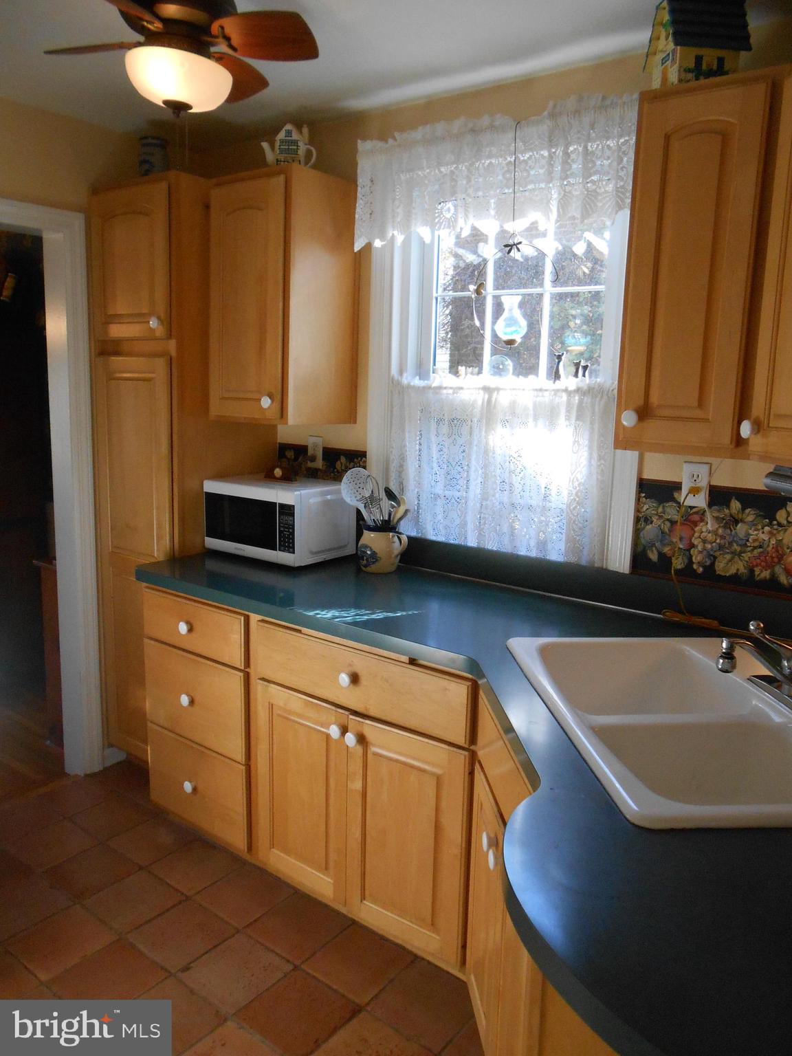 5 York Road Wilmington, DE 19803 - Photo 13 of 34 Kitchen