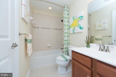 1829 Wind Gate Road Halethorpe, MD 21227 - Photo 9 of 19 Bath