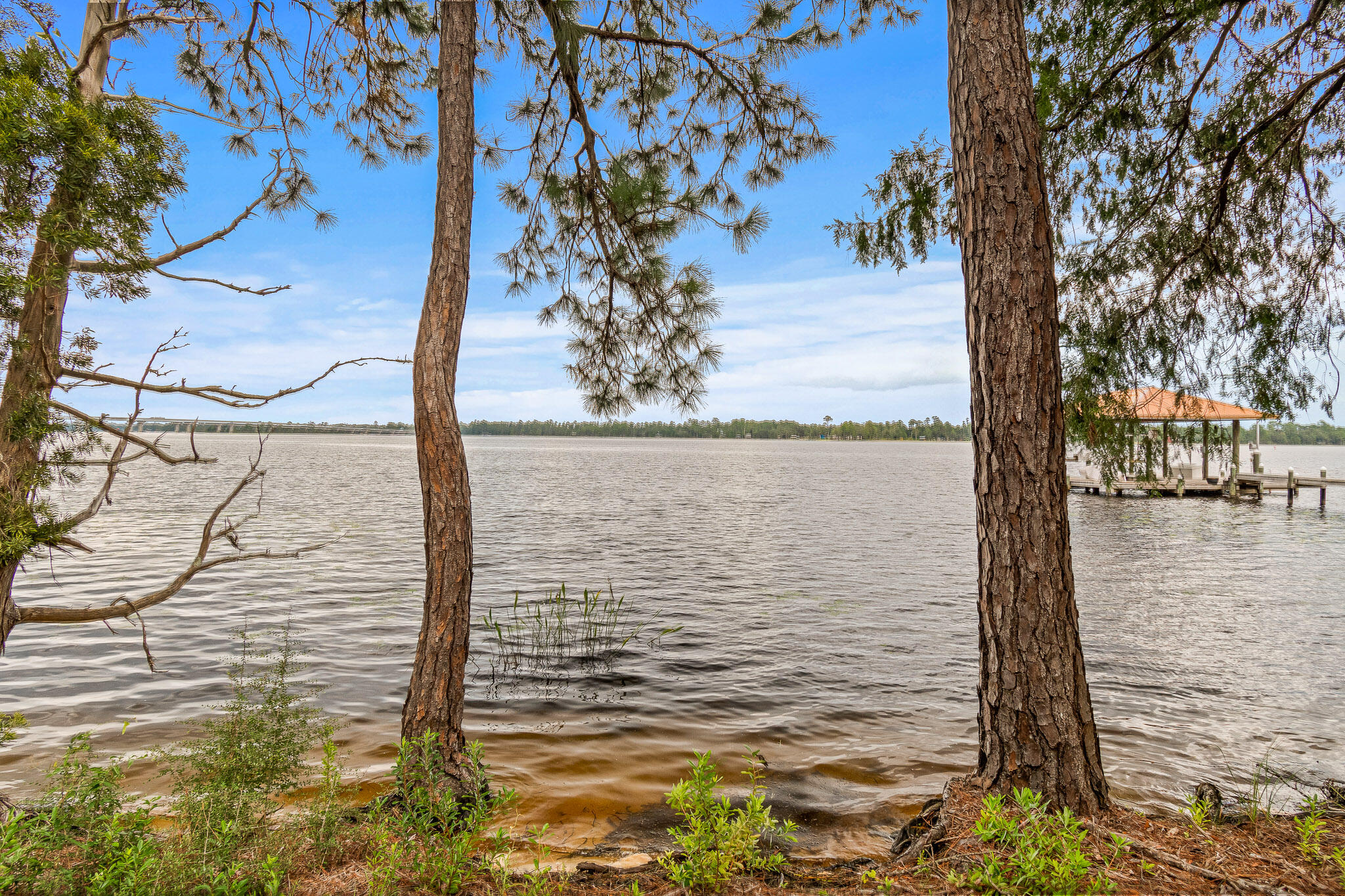 8 Old Bay Pointe Road Milton, FL 32583 - Photo 1 of 12 Gallery Image 1