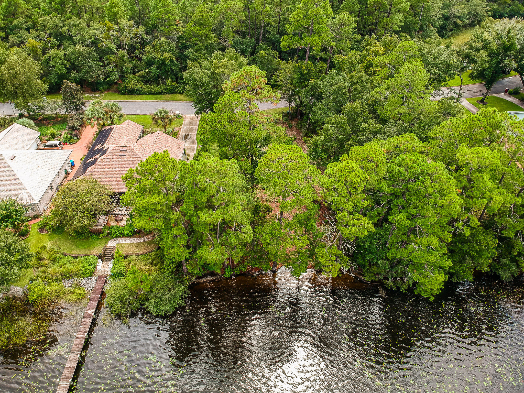 8 Old Bay Pointe Road Milton, FL 32583 - Photo 8 of 12 Gallery Image 8
