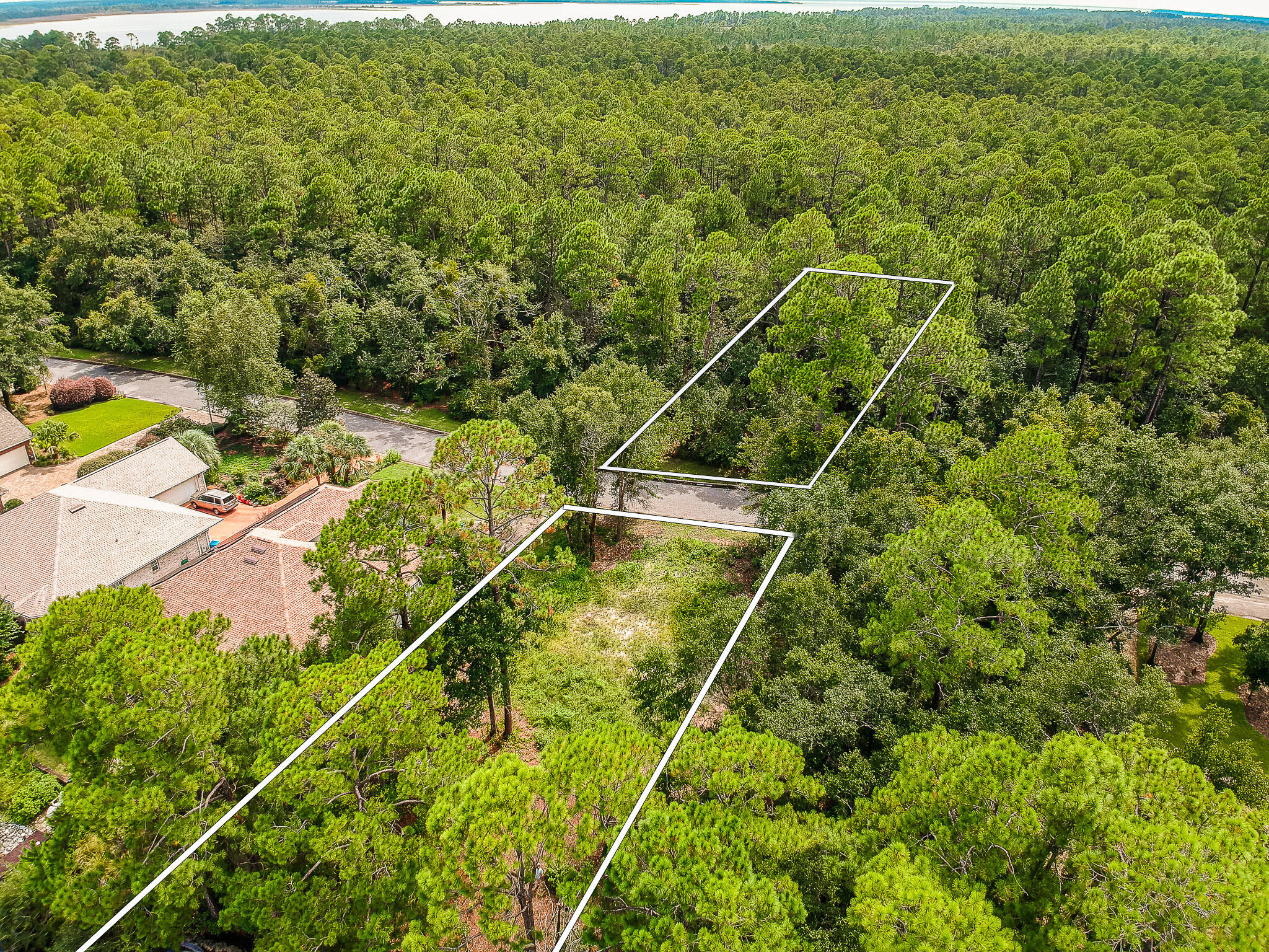 8 Old Bay Pointe Road Milton, FL 32583 - Photo 9 of 12 Gallery Image 9