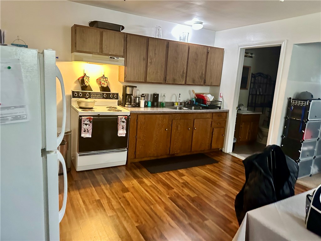 71 Hamlet Avenue Woonsocket, RI 02895 - Photo 5 of 10