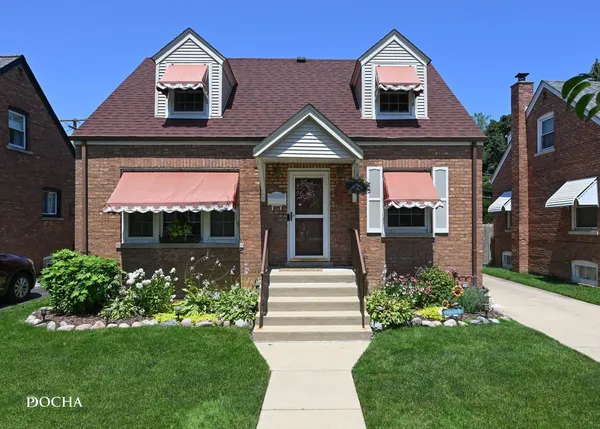 $370,000 | 3922 West 104th Street, Chicago, IL 60655