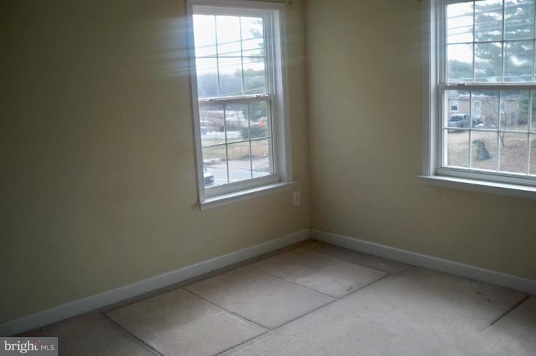 23209 Frederick Road Clarksburg, MD 20871 - Photo 22 of 30 Bedroom #3