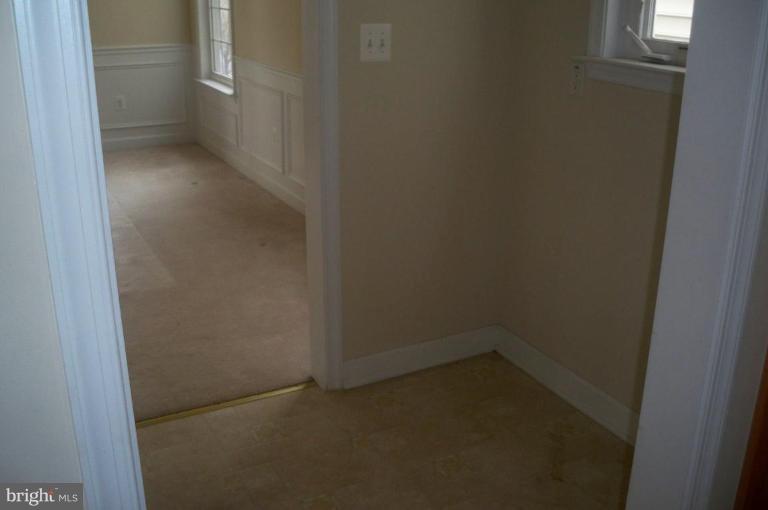 23209 Frederick Road Clarksburg, MD 20871 - Photo 6 of 30 BUTLERS PANTRY