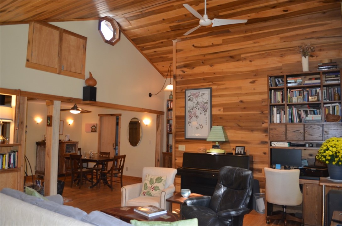 137 Blue Jay Road Central, SC 29630 - Photo 7 of 43 Gallery Image 7