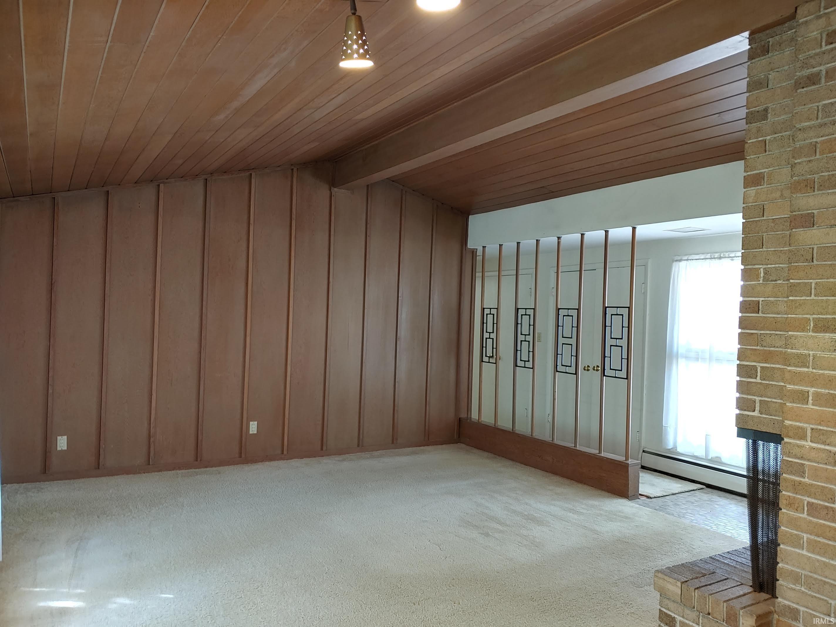 217 West Washington Center Road Fort Wayne, IN 46825 - Photo 4 of 30