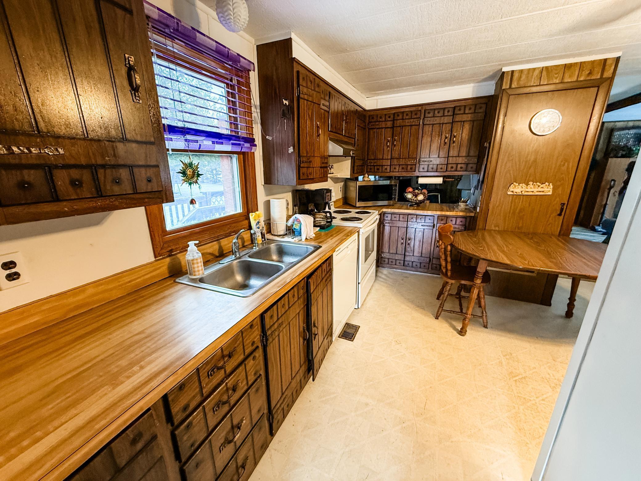 18863 Highway 65 Goodland, MN 55742 - Photo 17 of 22