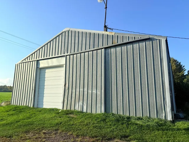 $275,000 | 18863 Highway 65, Goodland, MN 55742