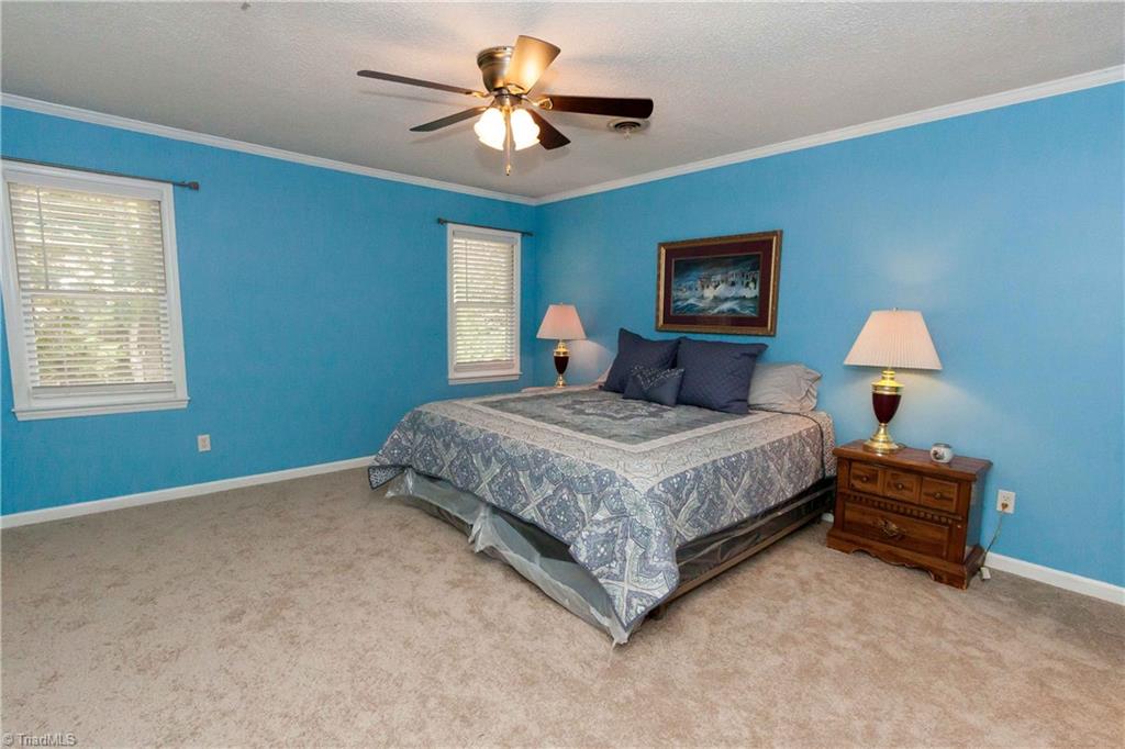 3102 Spring Mill Road Greensboro, NC 27406 - Photo 13 of 27 Master en suite will wow you with its spacious dimensions!