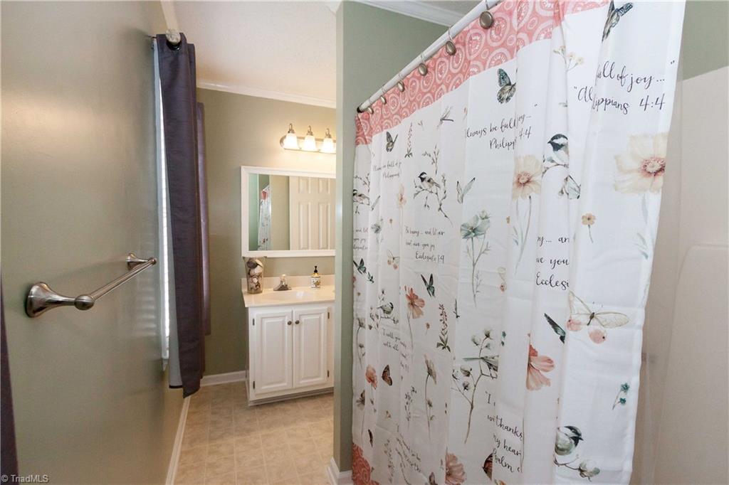 3102 Spring Mill Road Greensboro, NC 27406 - Photo 18 of 27 Gallery Image 18