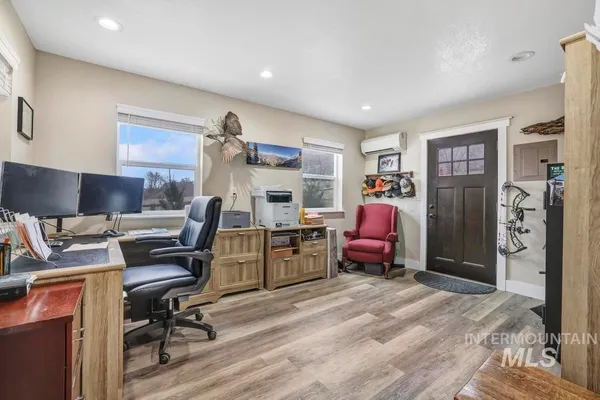 $899,900 | 1785 River Road, Buhl, ID 83316