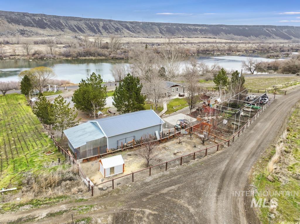 1785 River Road Buhl, ID 83316 - Photo 33 of 41 Bird's eye view of a large body of water
