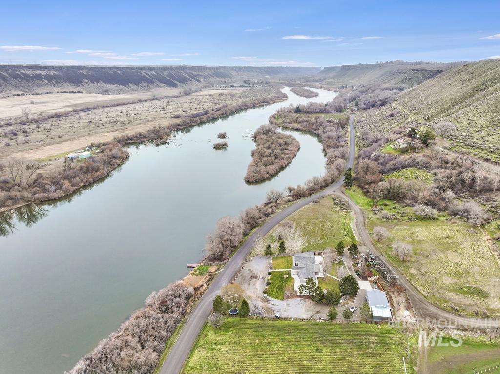 1785 River Road Buhl, ID 83316 - Photo 39 of 41 Drone / aerial view of a nearby body of water