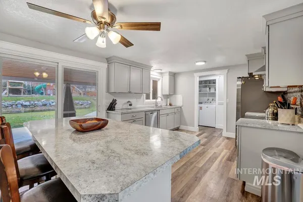 $899,900 | 1785 River Road, Buhl, ID 83316