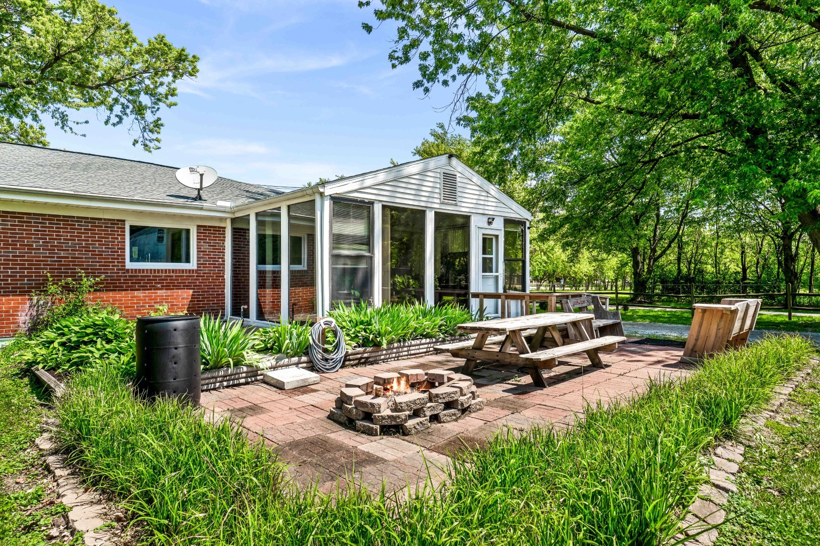 209 Woodrig Road Bloomington, IL 61704 - Photo 41 of 49
