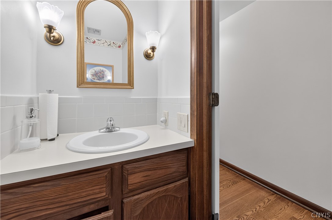 8786 Radburn Drive Lysander, NY 13027 - Photo 16 of 27 Gallery Image 16