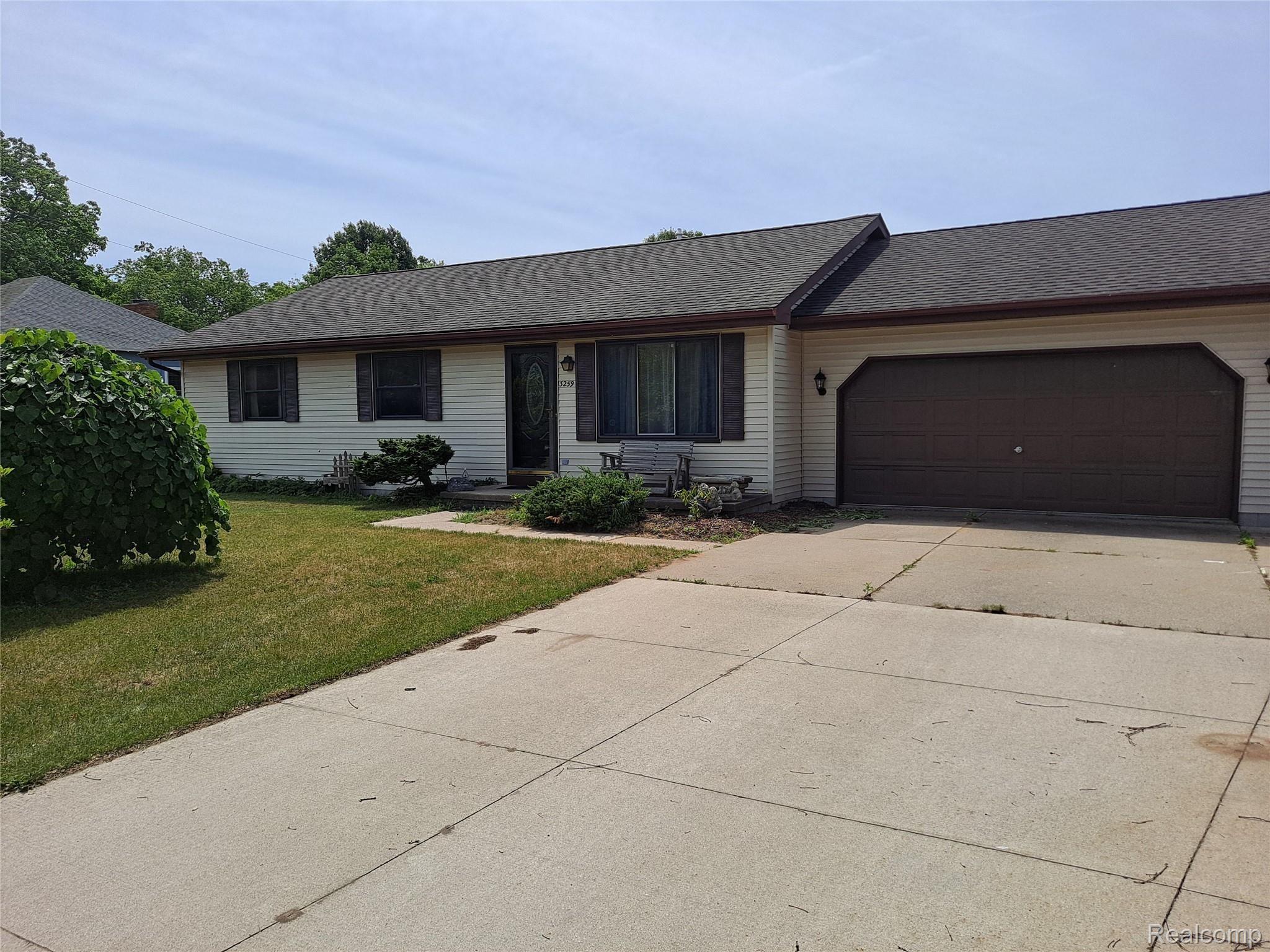3259 Krafft Road Fort Gratiot, MI 48059 - Photo 1 of 5 3259 Krafft.jpg