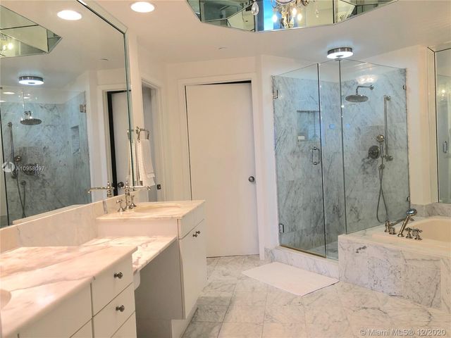 $950,000 | 3801 Northeast 207th Street, Unit 25BS, Aventura, FL 33180