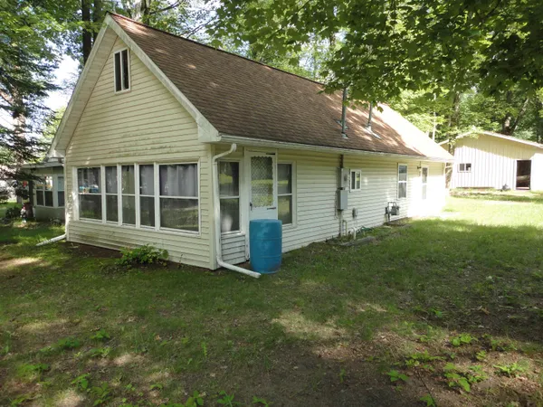 $149,900 | 314 Oak Tree Street, Lake, MI 48632
