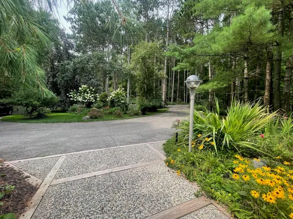 $2,225,000 | 8050 Wilderness Trail Northeast, Ada, MI 49301