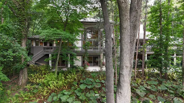 $2,225,000 | 8050 Wilderness Trail Northeast, Ada, MI 49301