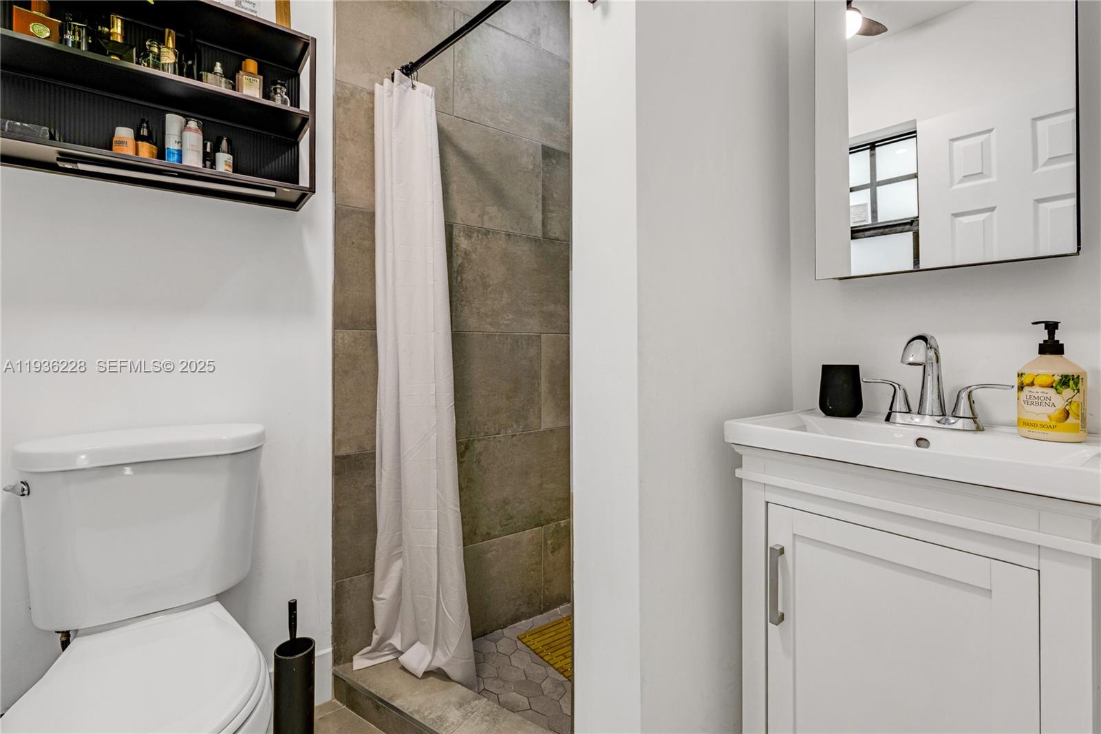 1775 Northwest 132nd Street Miami, FL 33167 - Photo 16 of 29