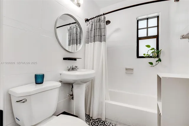 $595,000 | 1775 Northwest 132nd Street, Miami, FL 33167