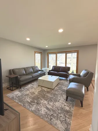 $665,000 | 886 Saugatuck Trail, Vernon Hills, IL 60061