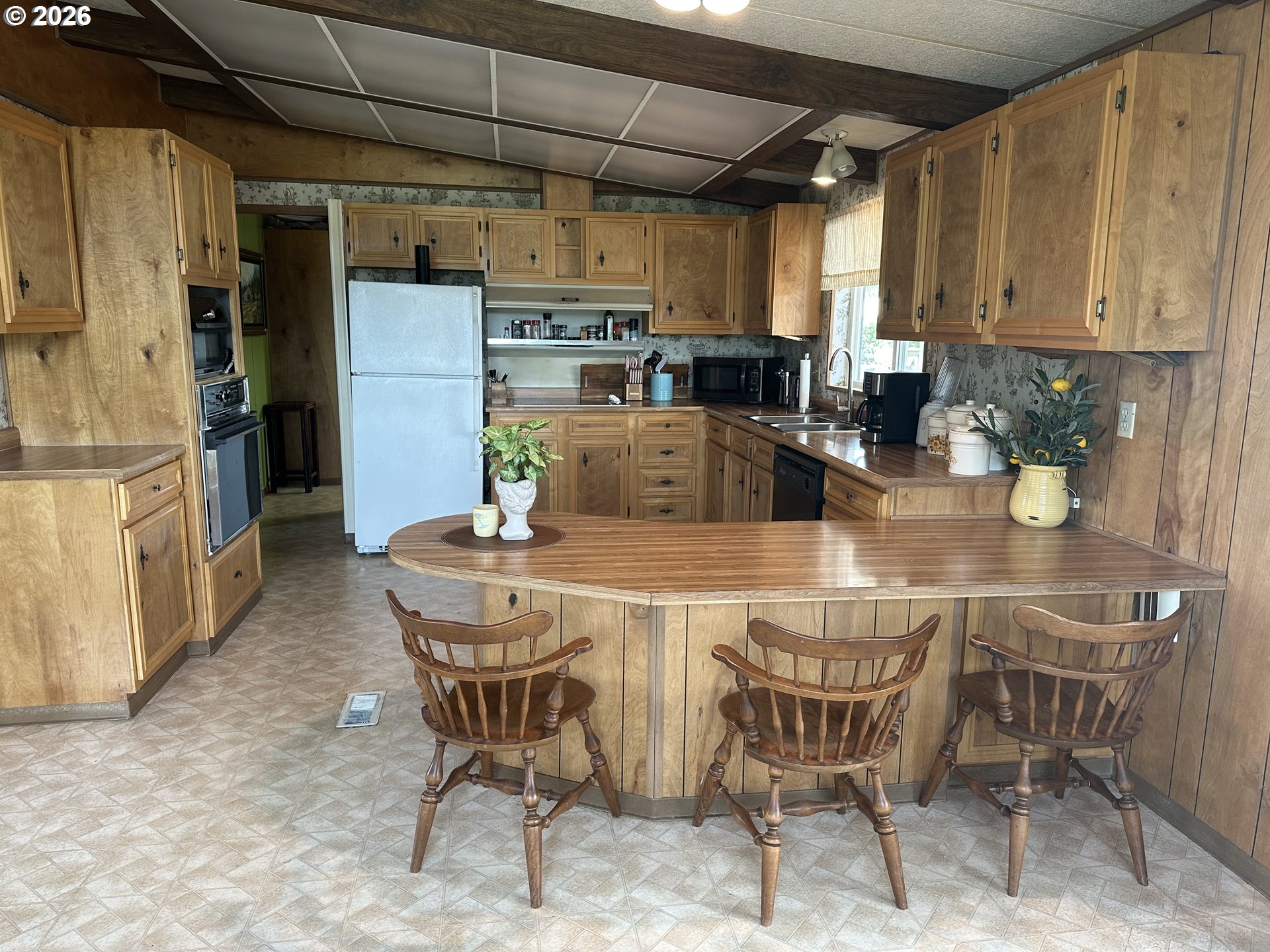 1267 Tucker Road, Unit 22 Hood River, OR 97031 - Photo 6 of 22