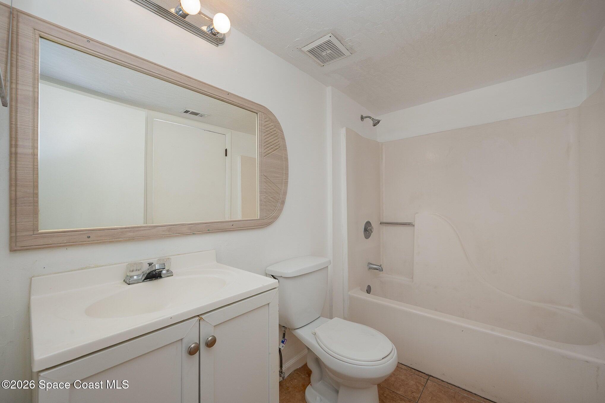 2612 Tree Ridge Lane Northeast Palm Bay, FL 32905 - Photo 9 of 18 bathroom