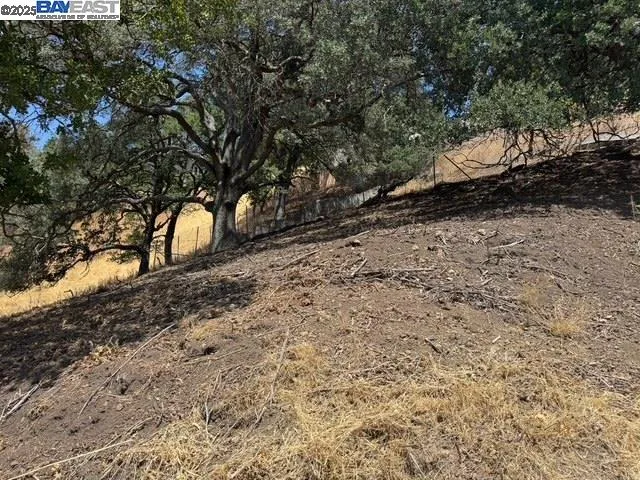 $350,000 | 689 Lariat Lane, San Jose, CA 95132