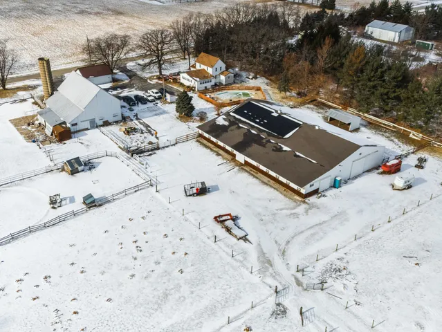 $700,000 | 29153 South Klemme Road, Beecher, IL 60401