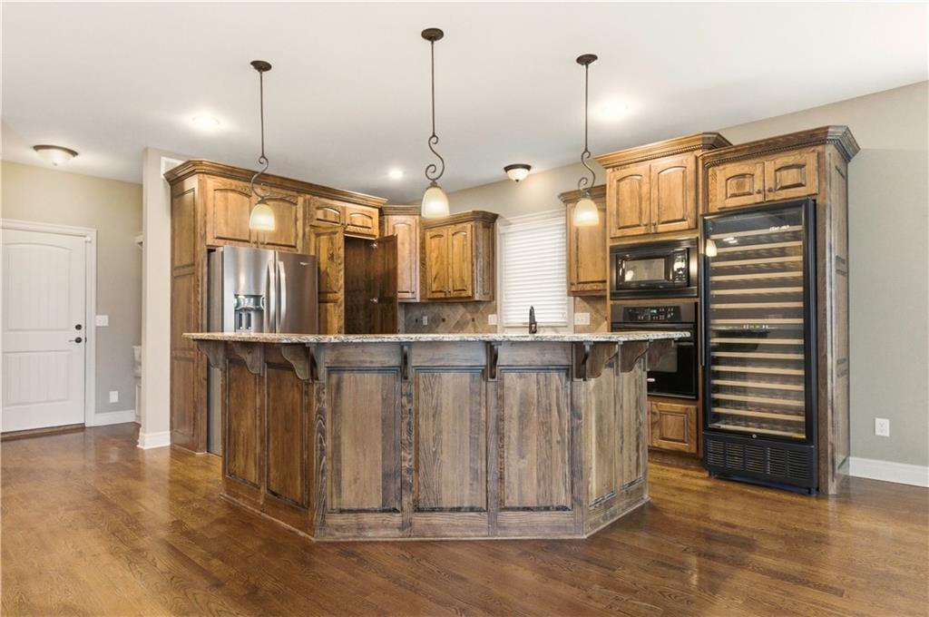 1559 Brompton Lane Raymore, MO 64083 - Photo 16 of 79