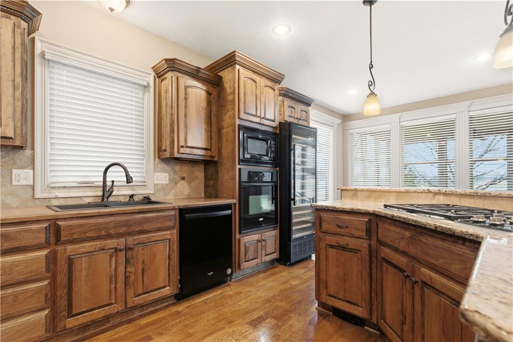 1559 Brompton Lane Raymore, MO 64083 - Photo 19 of 79