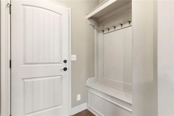 $699,900 | 1559 Brompton Lane, Raymore, MO 64083