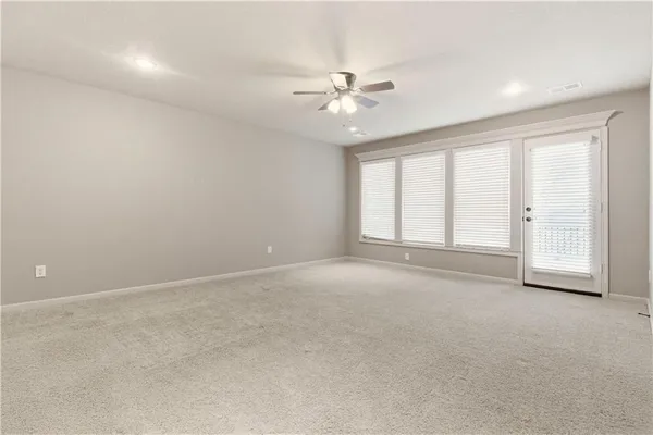 $699,900 | 1559 Brompton Lane, Raymore, MO 64083
