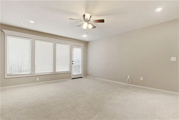 $699,900 | 1559 Brompton Lane, Raymore, MO 64083